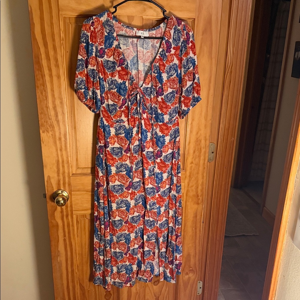 NSR Floral Tie-Front Maxi Dress in Red & Blue